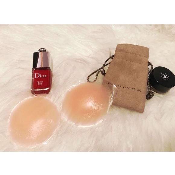 Silicone Nipple Cover - Picture 2 of 2